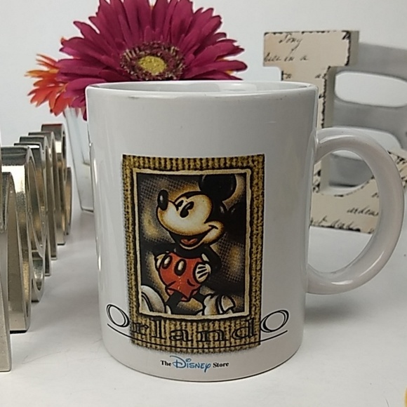 Mickey Mouse Orlando mug by The Disney Store - Picture 6 of 6